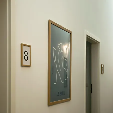 Bm Innenstadt - Moderne Mit Eigenem Bad Im Herzen Der Innenstadt 게스트하우스 3*